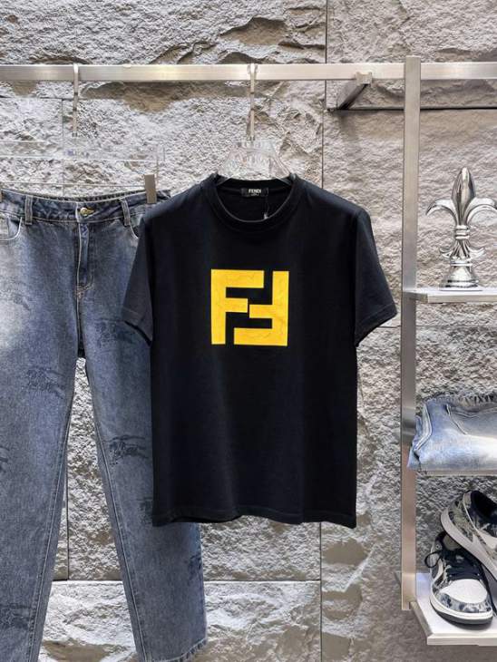 Picture of Fendi T Shirts Short _SKUFendiL-4XLxetr5114598